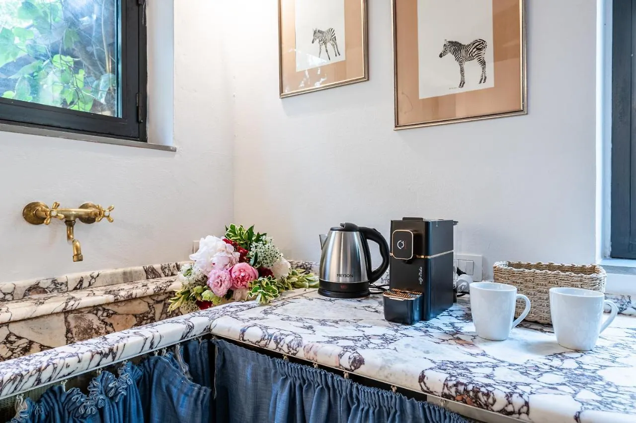 Guest house Santa Monaca Suites Florence