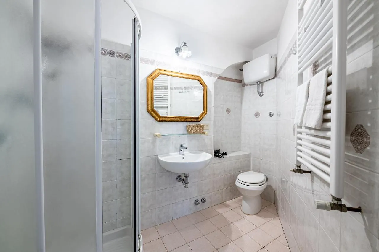 Santa Monaca Suites Florence
