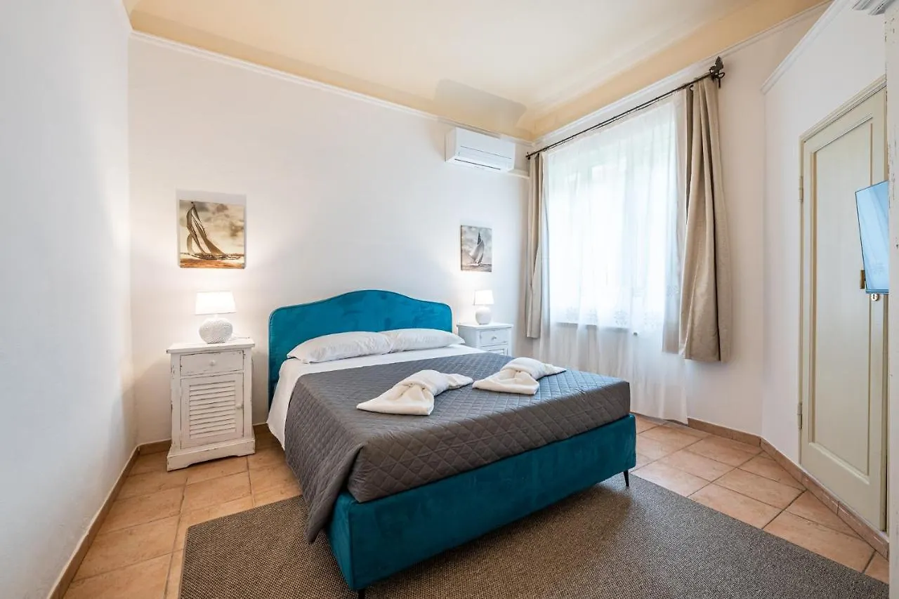 Guest house Santa Monaca Suites Florence Italy