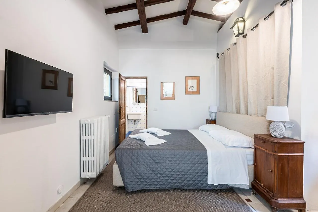 Santa Monaca Suites Florence