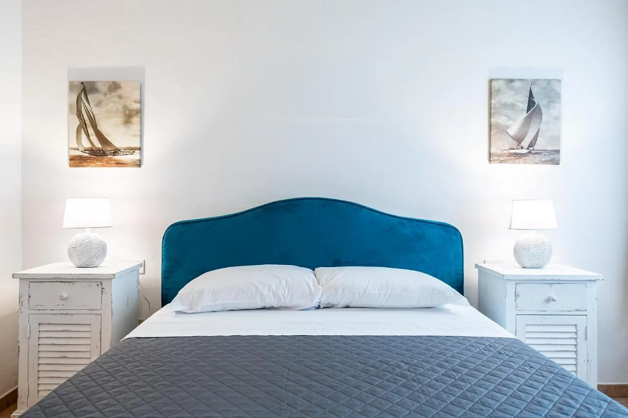 Santa Monaca Suites Florence Guest house